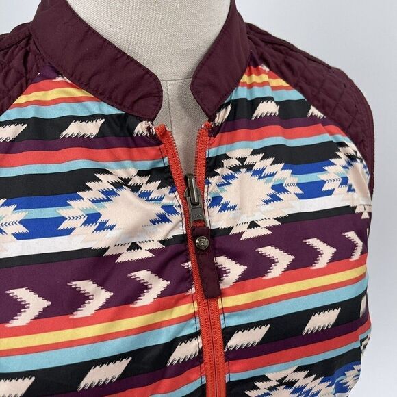 Noble Outfitters Western Aztec Pattern Reversible Vest Women's Size M/L - Picture 2 of 10